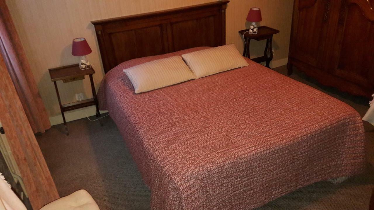 Logis Hotel Le Cor D'Argent Εξωτερικό φωτογραφία