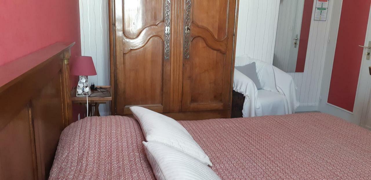Logis Hotel Le Cor D'Argent Εξωτερικό φωτογραφία